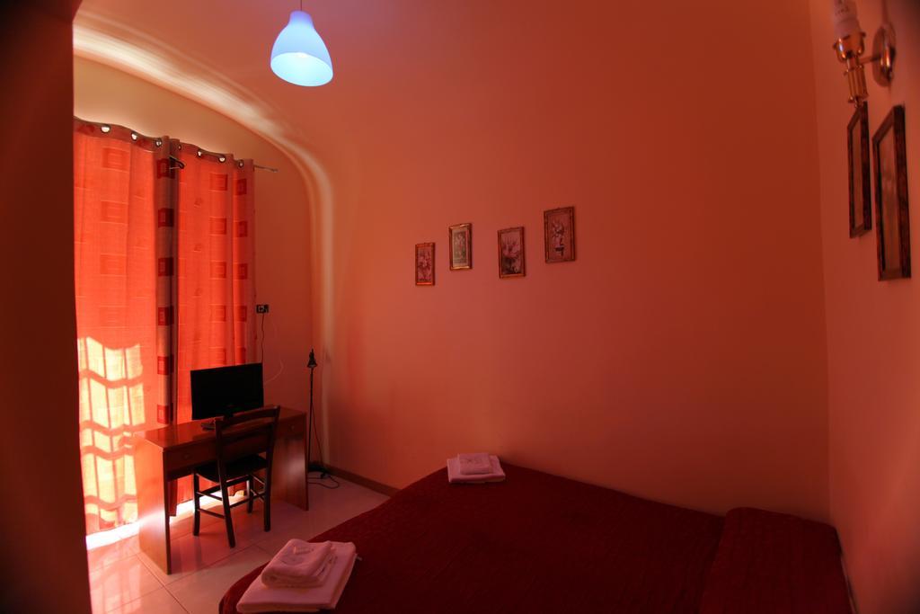 Hostel Pink Floyd Rome Extérieur photo