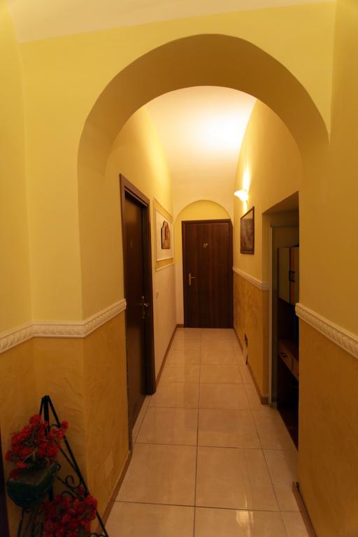 Hostel Pink Floyd Rome Extérieur photo